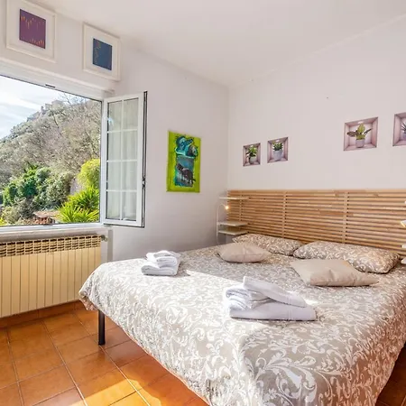 Teresa A Due Passi Da Finalborgo Finale Ligure