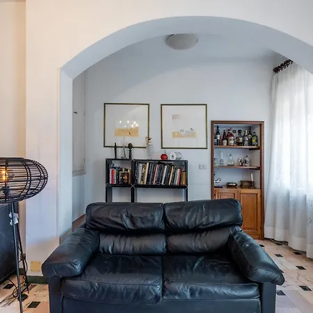 Teresa A Due Passi Da Finalborgo Finale Ligure