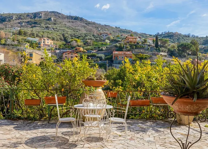 Villa Teresa A Due Passi Da Finalborgo