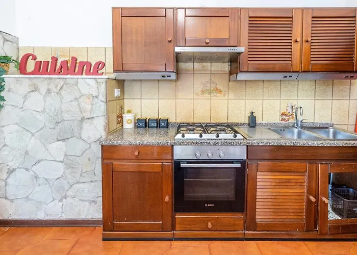 Teresa A Due Passi Da Finalborgo Willa *