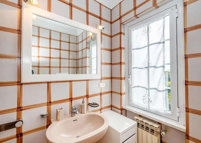 Teresa A Due Passi Da Finalborgo *